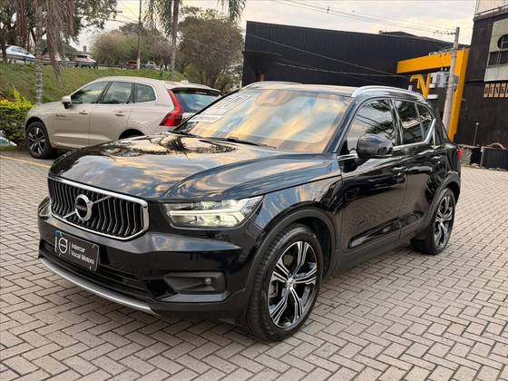VOLVO XC40 2.0 T4 GASOLINA INSCRIPTION GEARTRONIC VOLVO XC40 2.0 T4 GASOLINA INSCRIPTION GEARTRONIC